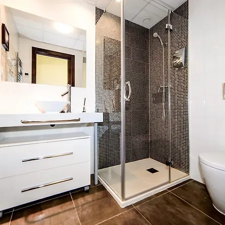 California Apartment *